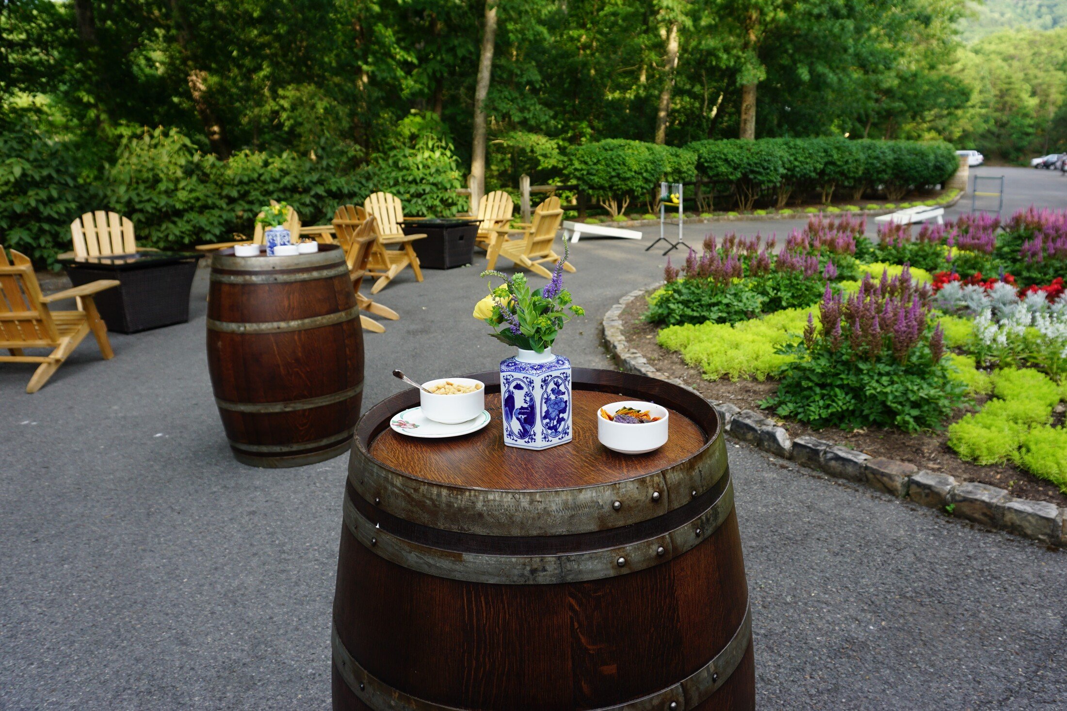 barrel-tables-cocktail-party-venue