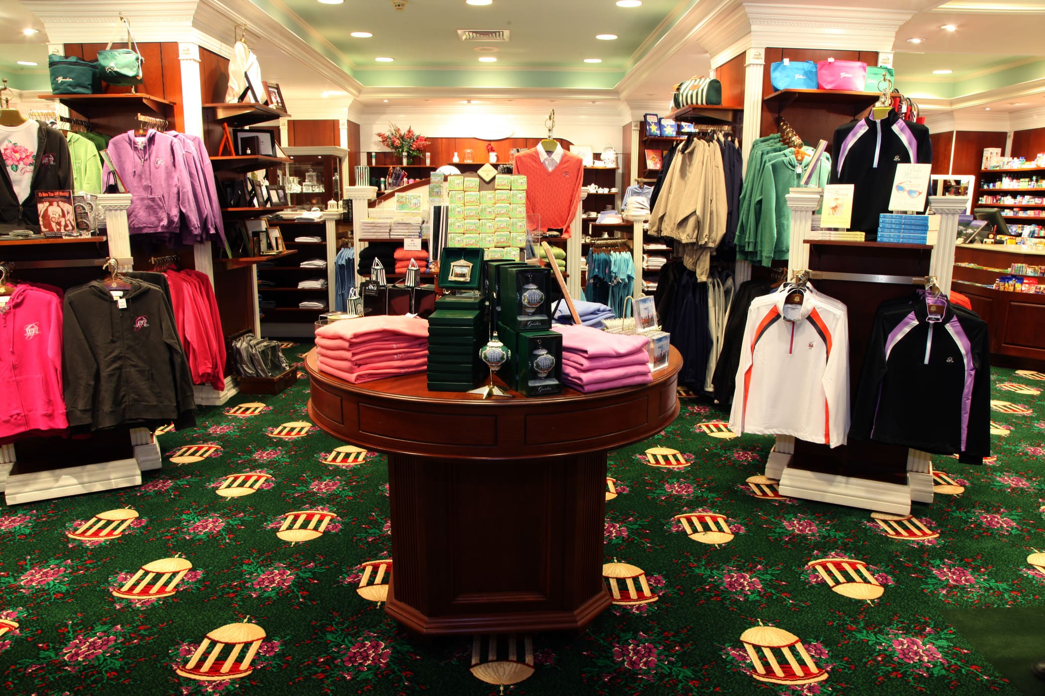 the Greenbrier Shoppe & Newsstand