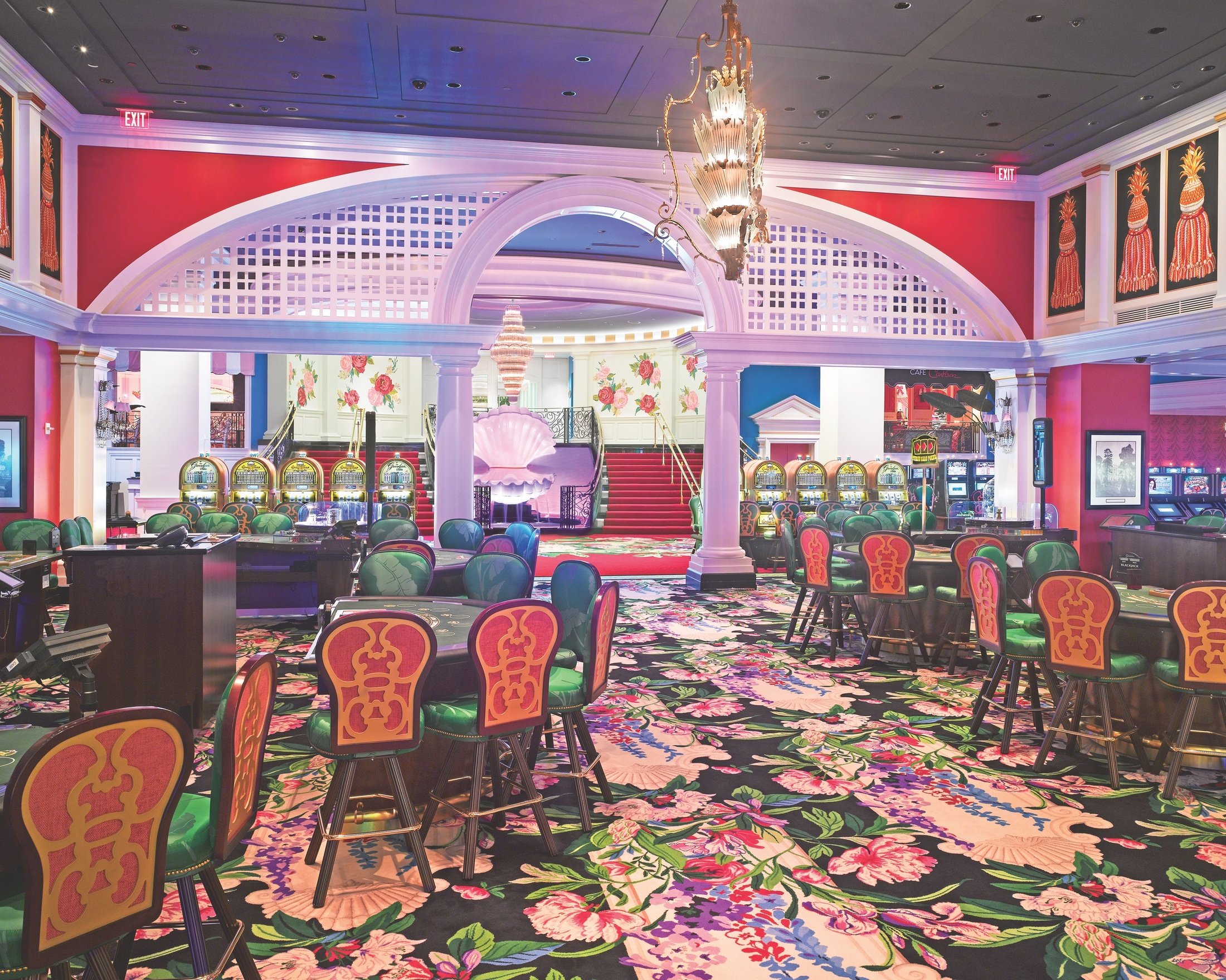 casino-tables-and-chairs